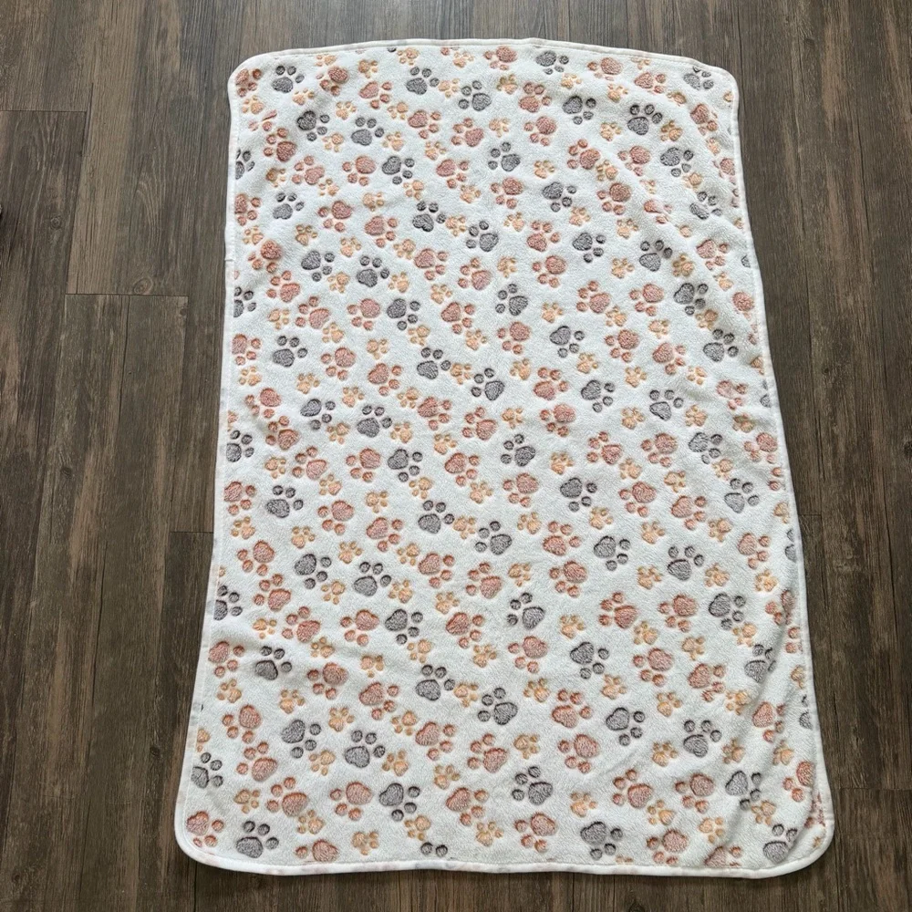 Snuggle Puppy 2 Piece Warm Soft Fluffy Fleece Flannel Pet Cat Dog Blanket Throw